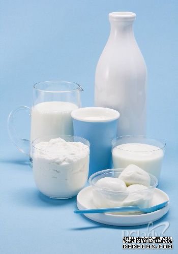 <b>���˹����ţ�� ������ǰ���ٰ�</b>