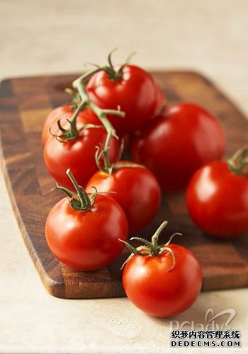 ���˹����ţ�� ������ǰ���ٰ�